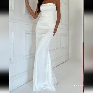 ⛔️SOLD⛔️ MESHKI - Kaitlin White Maxi / Wedding Dress - Size XS